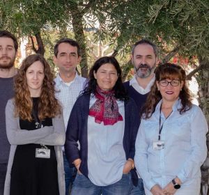 La investigadora Eloísa Herrera junto al resto de firmantes en este estudio La investigadora Eloísa Herrera junto al resto de firmantes en este estudio