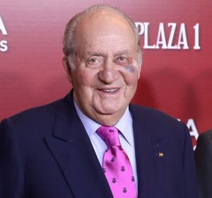 El Rey emérito Juan Carlos con el ojo morado El Rey emérito Juan Carlos con el ojo morado