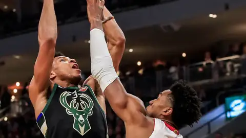 Giannis Antetokounmpo, en acción ante Miami Heat Giannis Antetokounmpo, en acción ante Miami Heat