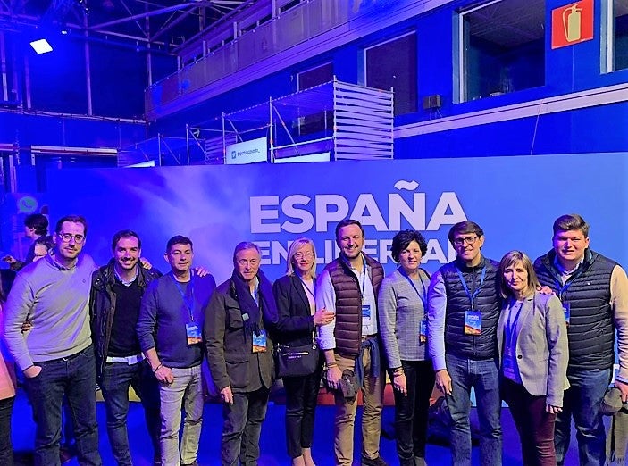 El PP de Elche también tiene aspirantes al Congreso y Les Corts El PP de Elche también tiene aspirantes al Congreso y Les Corts