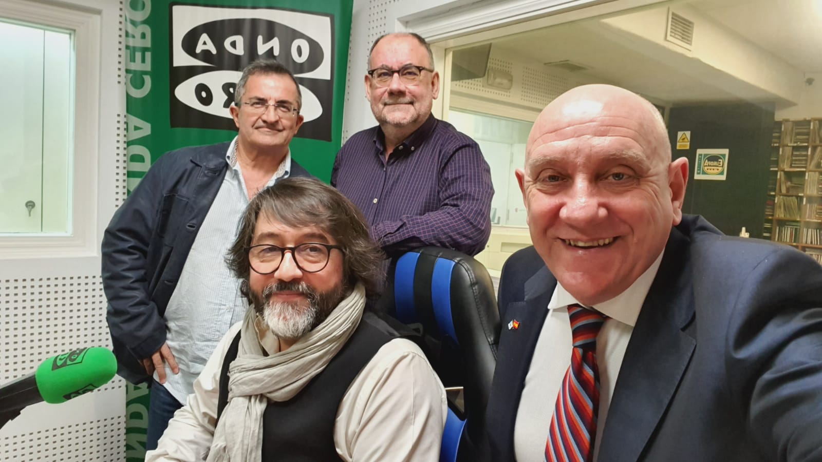 Tertulia para incordiar en Ourense en la Onda Tertulia para incordiar en Ourense en la Onda