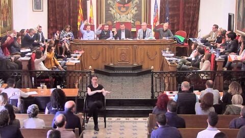 Votaci&oacute;n en el pleno municipal del Ayuntamiento de Elche del mes de marzo