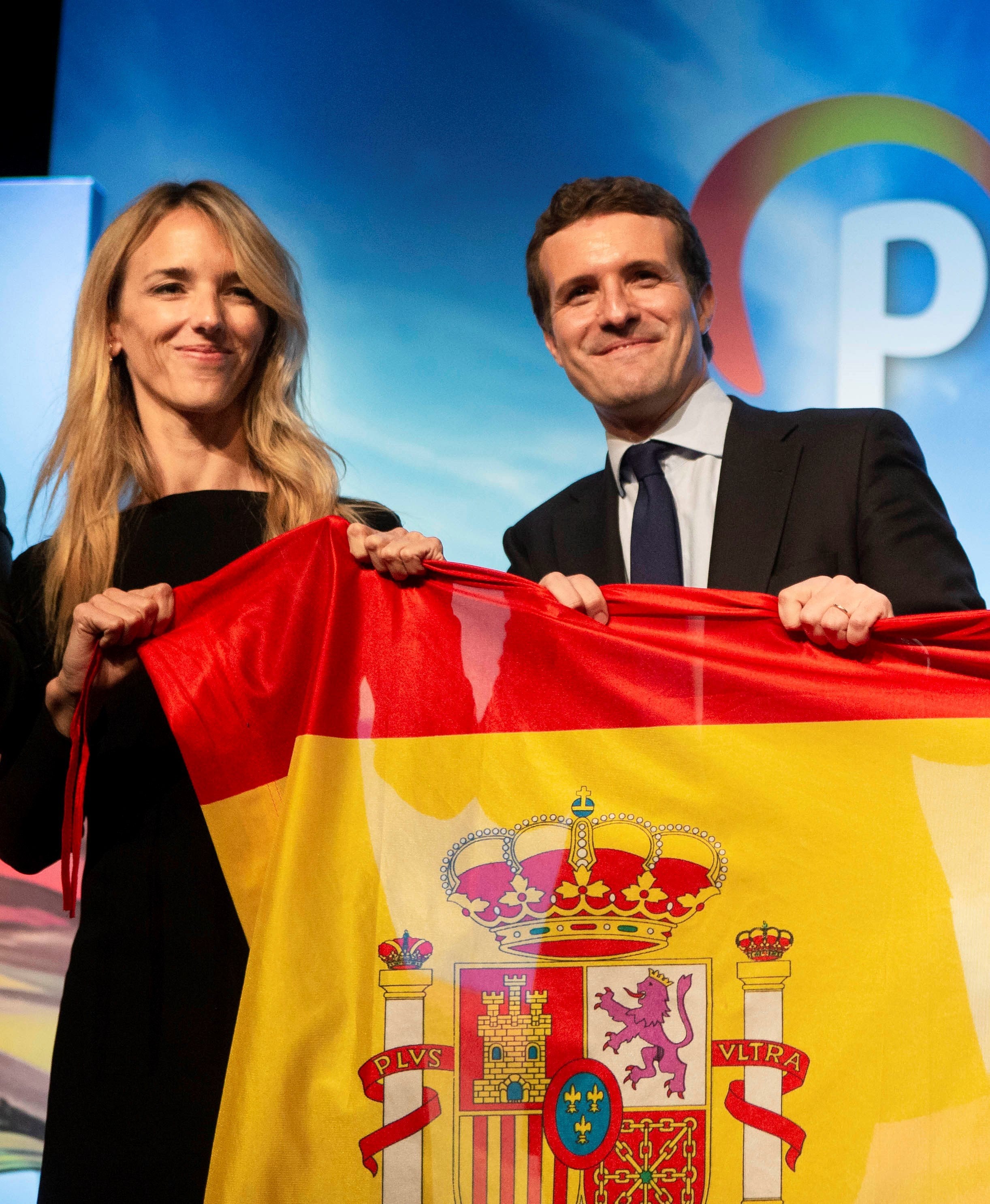 Álvarez de Toledo desmiente que el PP vaya a recortar las pensiones y acusa a Sánchez de "intentar meter miedo" Álvarez de Toledo desmiente que el PP vaya a recortar las pensiones y acusa a Sánchez de "intentar meter miedo"