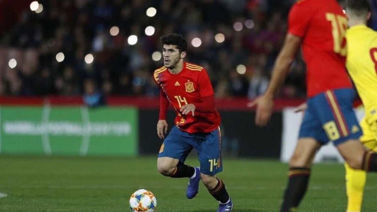 Aleña: "Estoy trabajando para poder llegar a ser algún día el centrocampista del Barcelona" Aleña: "Estoy trabajando para poder llegar a ser algún día el centrocampista del Barcelona"