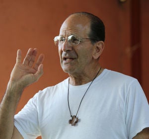 Padre Alejandro Solalinde, activista y sacerdote católico mexicano, asesor de López Obrador Padre Alejandro Solalinde, activista y sacerdote católico mexicano, asesor de López Obrador