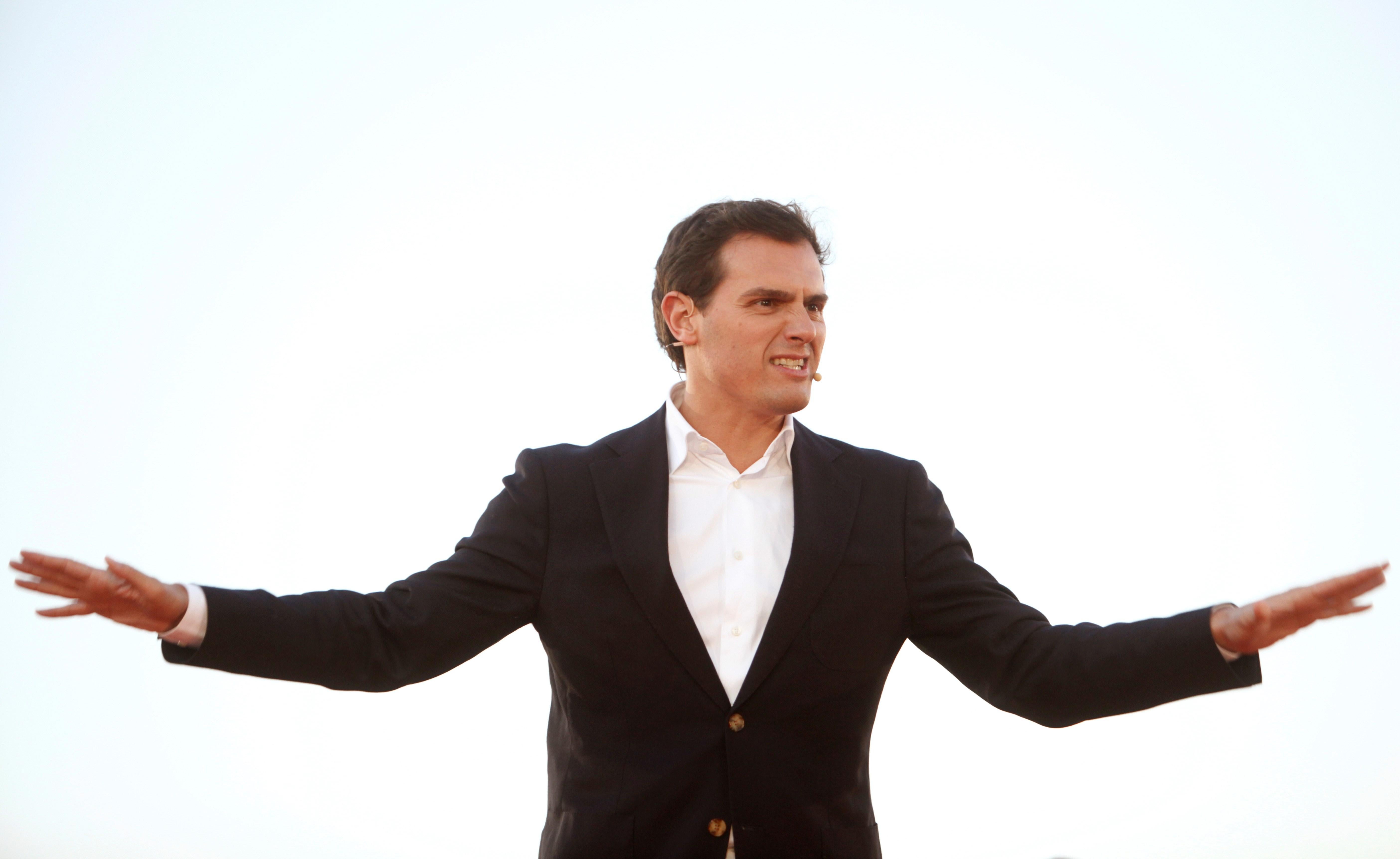 Albert Rivera muta a Alberto Carlos Rivera en las listas electorales Albert Rivera muta a Alberto Carlos Rivera en las listas electorales