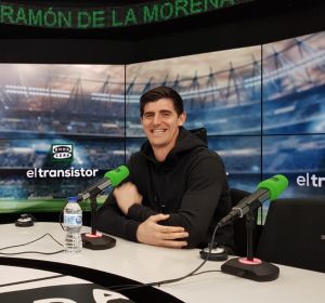 Thibaut Courtois con José Ramón de La Morena en El Transistor Thibaut Courtois con José Ramón de La Morena en El Transistor