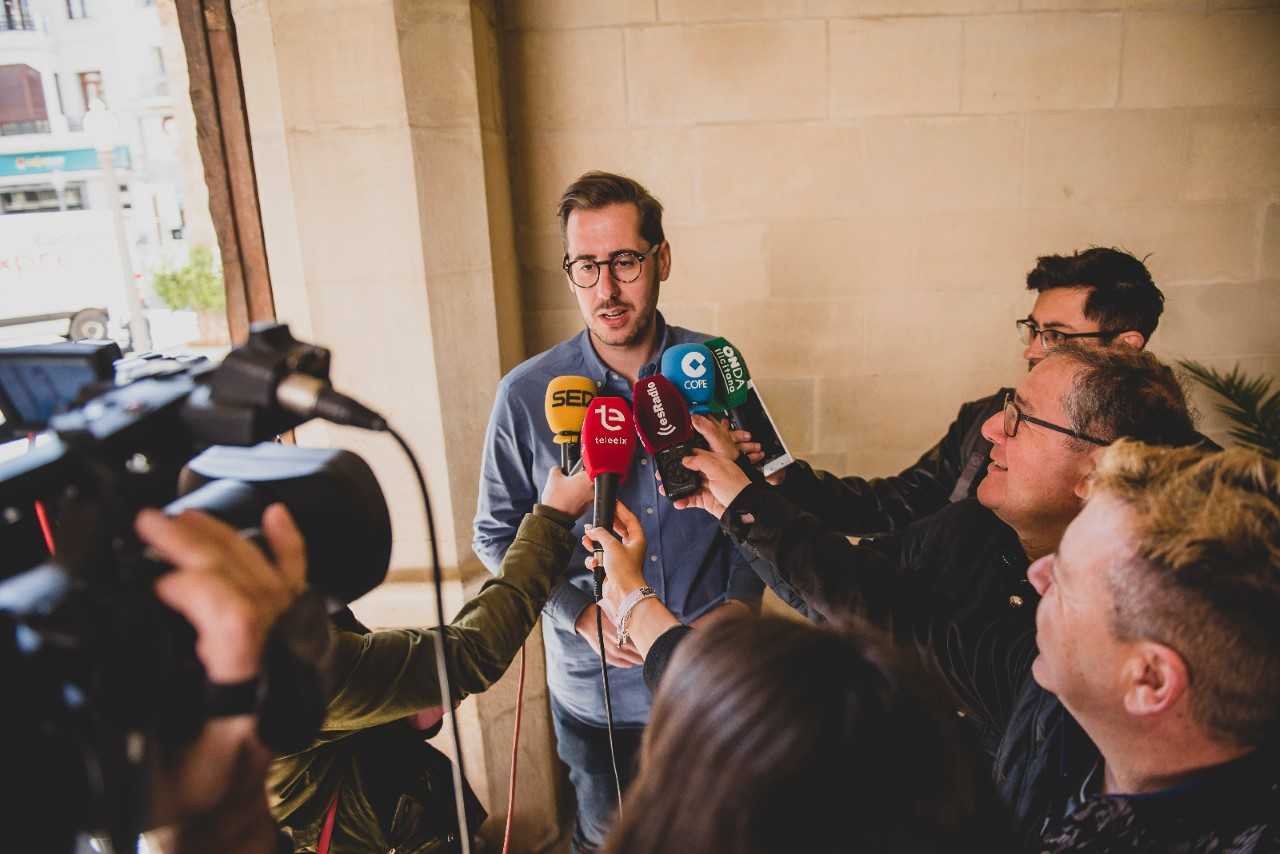 El candidato del PP de Elche al Congreso de los Diputados quiere ser “la voz de los jóvenes” de la provincia El candidato del PP de Elche al Congreso de los Diputados quiere ser “la voz de los jóvenes” de la provincia