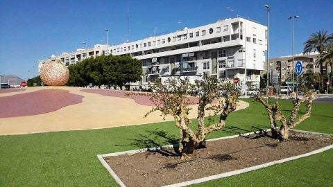 Rotonda en Elche dedicada al 40 aniversario del trasvase Tajo-Segura