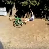 El ciclista Domingos Gonçalves, tras sufrir una caísa en la Volta a Catalunya El ciclista Domingos Gonçalves, tras sufrir una caísa en la Volta a Catalunya