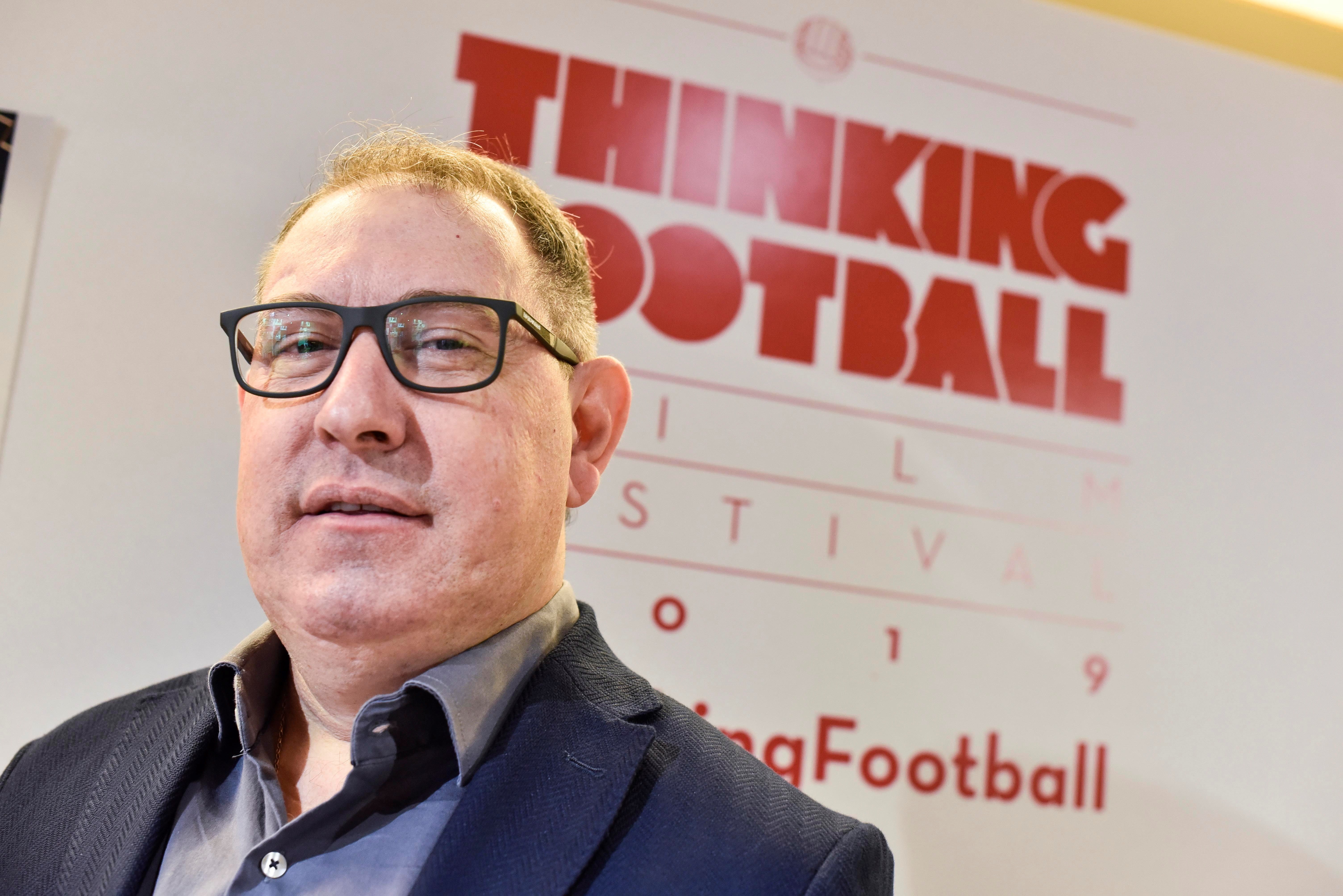 Muere de un infarto Rafael Henzel, uno de los supervivientes de la tragedia del avión del Chapecoense Muere de un infarto Rafael Henzel, uno de los supervivientes de la tragedia del avión del Chapecoense