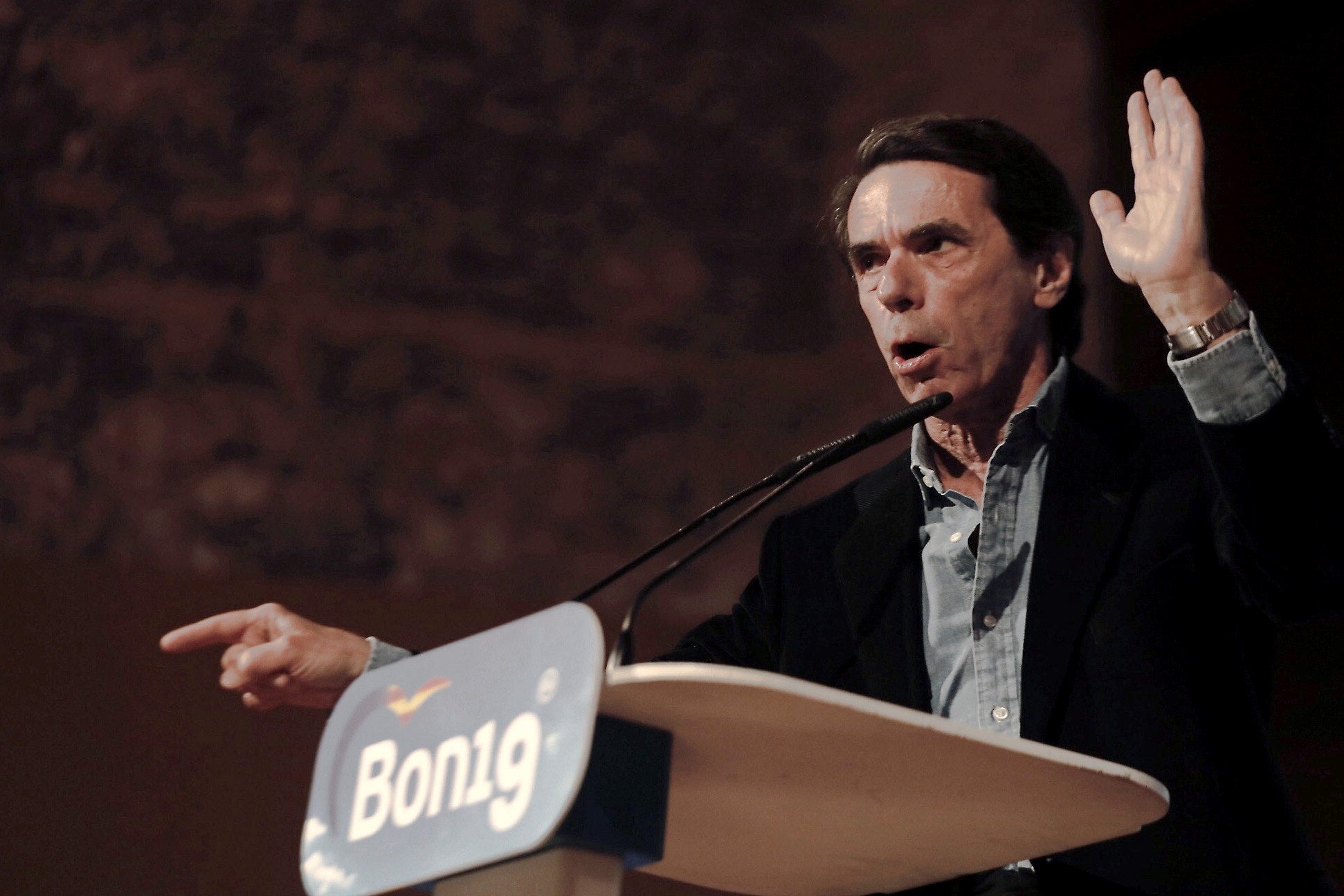 Aznar: A mí nadie me dice a la cara 'derechita cobarde' Aznar: A mí nadie me dice a la cara 'derechita cobarde'