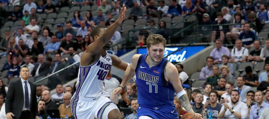 Luka Doncic, en acción contra los Kings Luka Doncic, en acción contra los Kings