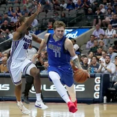 Luka Doncic, en acción contra los Kings Luka Doncic, en acción contra los Kings