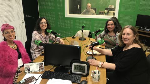 Tertulia en femenino