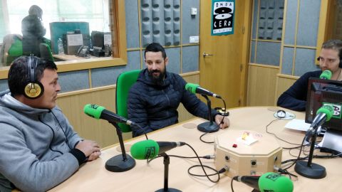 Actualidad cadista. Entrevista a Juan Carlos Moreno y Jes&uacute;s Sancho, jugadores del Colectivo Cepa que se han proclamado campe&oacute;n de la Liga de F&uacute;tbol de Veteranos de C&aacute;diz.