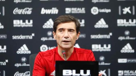 El entrenador del Valencia CF, Marcelino Garc&iacute;a Toral en rueda de prensa