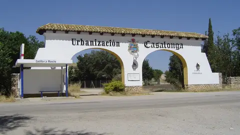 urbanizacion casa longa cuenca