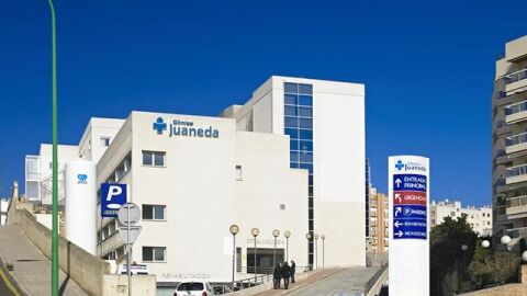 Exterior de la Cl&iacute;nica Juaneda, en Palma