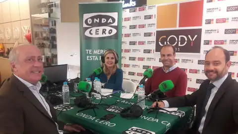 Al Hombro en Cuaresma 02704/2019 Con Ana Romero