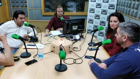 Tertulia La Resaca comentando la &uacute;ltima jornada de liga con Inma G&oacute;mez, Nacho Abreu, Alfonso Ramallo y Jes&uacute;s Lavie. Modera Jos&eacute; Antonio Rivas.
