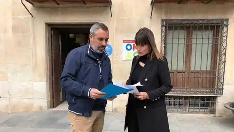 Vicente Granero y Erica Sánchez, concejales del PP en el Ayuntamiento de Elche Vicente Granero y Erica Sánchez, concejales del PP en el Ayuntamiento de Elche