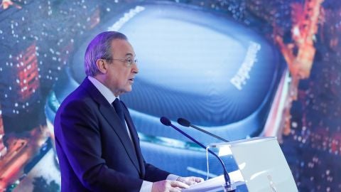 Florentino P&eacute;rez, durante la presentaci&oacute;n del nuevo Santiago Bernab&eacute;u