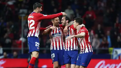 Godín celebra su gol al Villarreal Godín celebra su gol al Villarreal