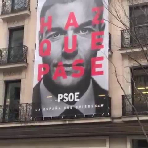 Tertulia: ¿Durará toda la campaña el lema 'Haz que pase'? Tertulia: ¿Durará toda la campaña el lema 'Haz que pase'?