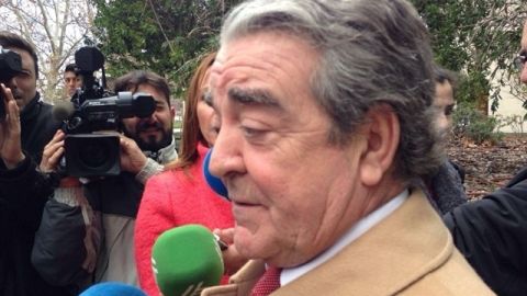 Jos&eacute; Mar&iacute;a Corb&iacute;n, cu&ntilde;ado de Rita Barber&aacute;