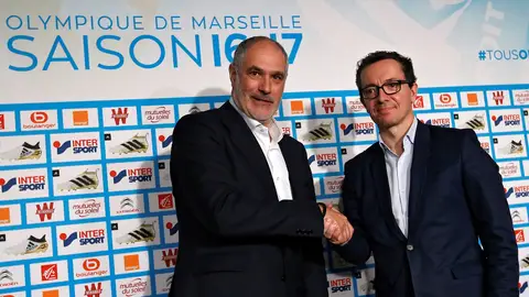 Zubizarreta, el día de su presentación con el Olympique de Marsella Zubizarreta, el día de su presentación con el Olympique de Marsella