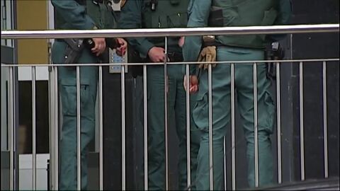  Guardias civiles denuncian a Interior para que muestre el informe que cuantifica la equiparaci&oacute;n salarial