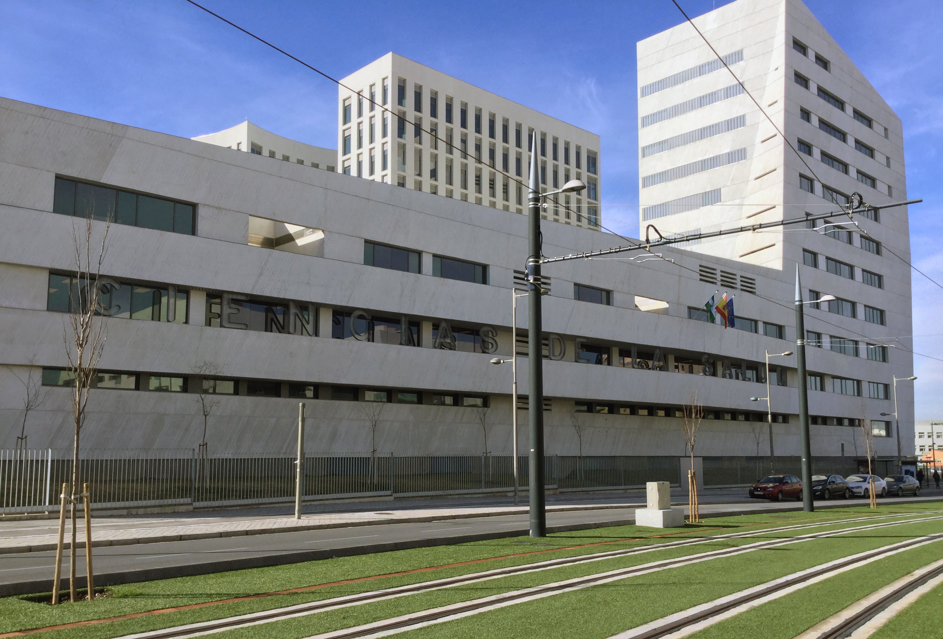 Rectora Universidad de Granada: "No quiero entrar en una confrontación de instituciones, solo pido respeto y lealtad" Rectora Universidad de Granada: "No quiero entrar en una confrontación de instituciones, solo pido respeto y lealtad"