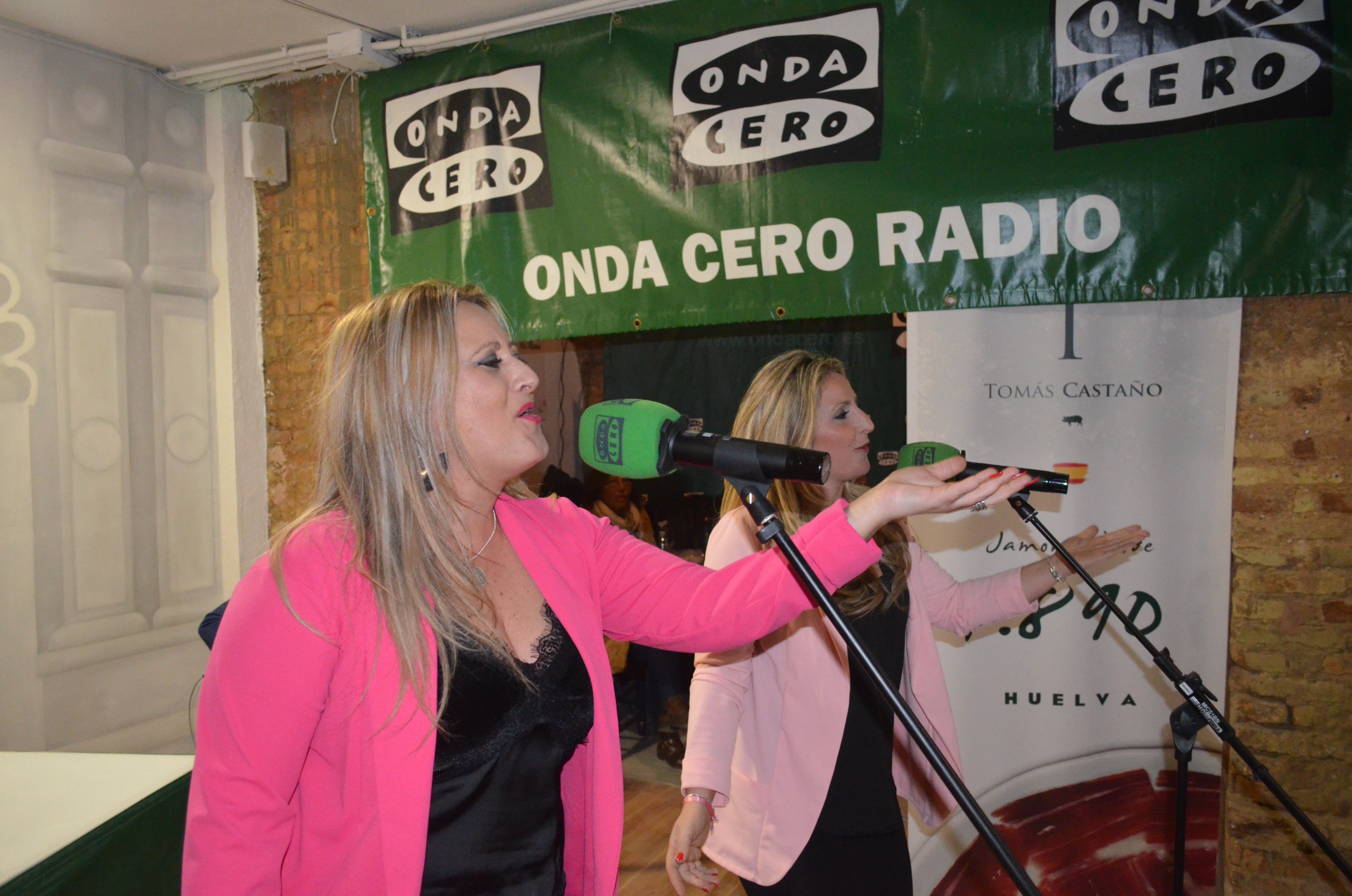 Especial 4 por Sevillanas de A las Puertas del Rocío Invitadas: Limeranza Especial 4 por Sevillanas de A las Puertas del Rocío Invitadas: Limeranza