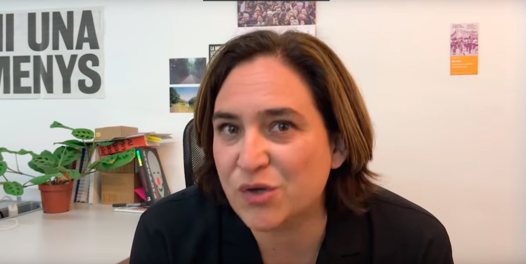 El lenguaje juvenil y "superpower" de Ada Colau en su último vídeo en youtube El lenguaje juvenil y "superpower" de Ada Colau en su último vídeo en youtube