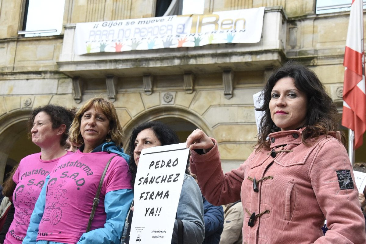 Gijón en la Onda 03/04/2019 con Ana Fierro Gijón en la Onda 03/04/2019 con Ana Fierro