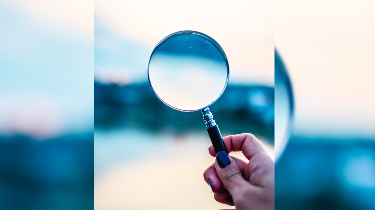 Historia de la investigadora que fue llamada señora Holmes Historia de la investigadora que fue llamada señora Holmes