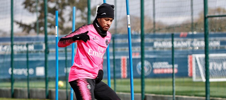Neymar en su vuelta a los entrenamientos Neymar en su vuelta a los entrenamientos