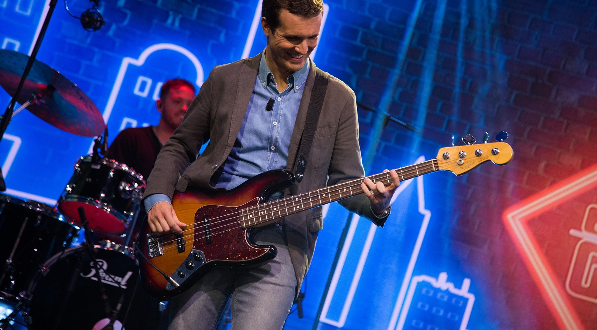 La tele con Monegal: Pablo Casado se atreve con la música en directo en El Hormiguero La tele con Monegal: Pablo Casado se atreve con la música en directo en El Hormiguero