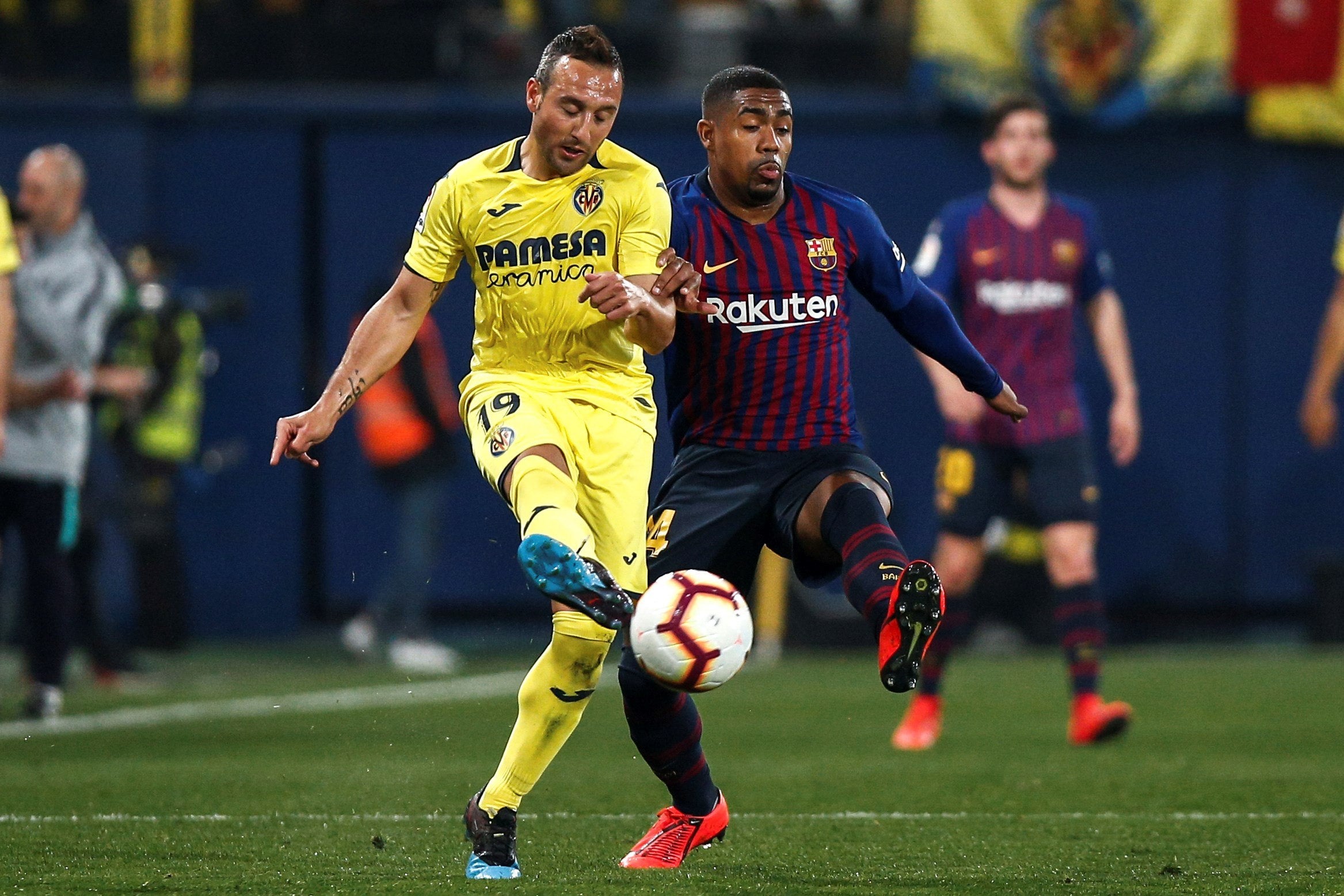 El Sanedrín: El impresionante final del encuentro del Barcelona en el estadio de La Cerámica El Sanedrín: El impresionante final del encuentro del Barcelona en el estadio de La Cerámica
