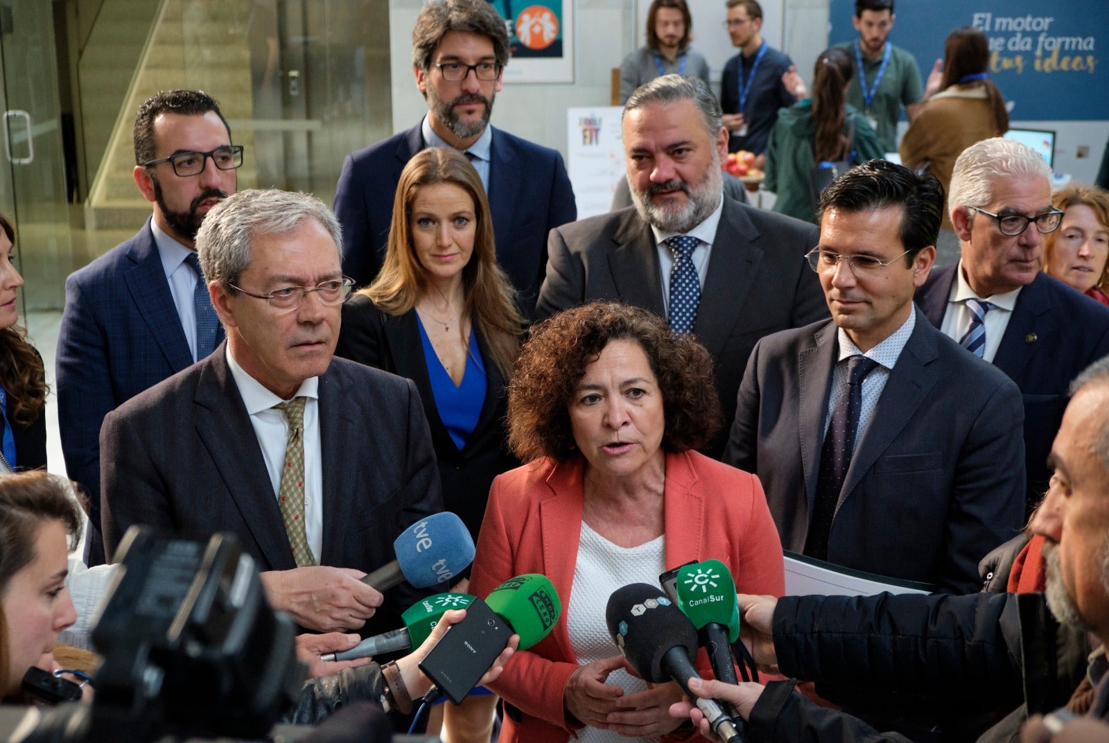 Un profesor de la UGR es investigado por supuesto acoso sexual a estudiantes Un profesor de la UGR es investigado por supuesto acoso sexual a estudiantes