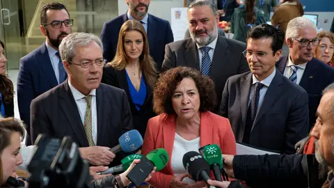 Un profesor de la UGR es investigado por supuesto acoso sexual a estudiantes Un profesor de la UGR es investigado por supuesto acoso sexual a estudiantes