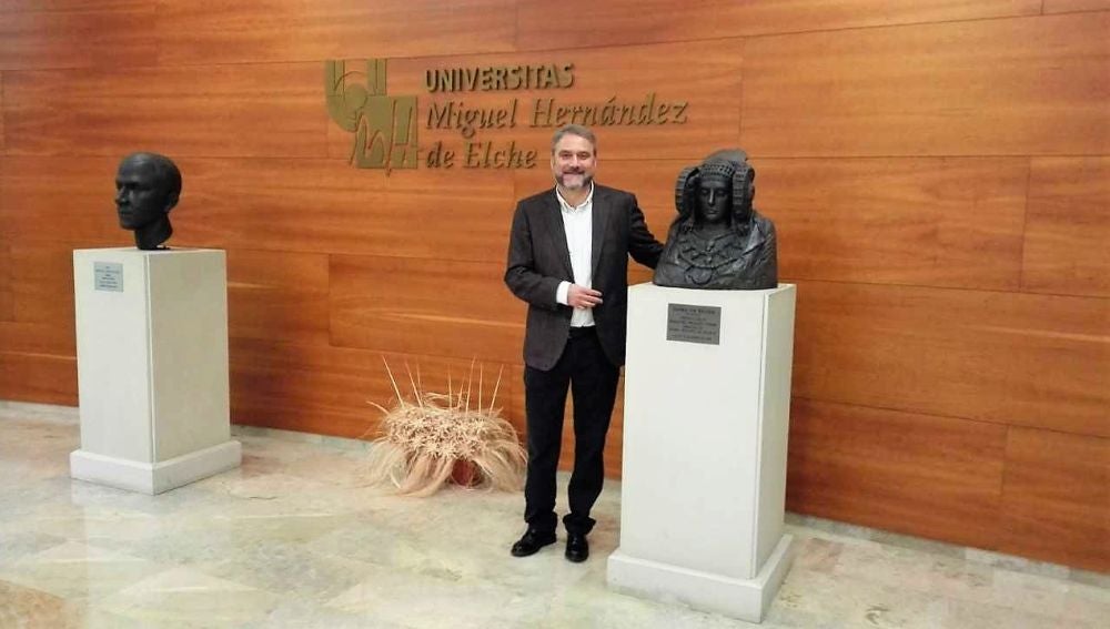 Juan José Ruiz, rector de la Universidad Miguel Hernández de Elche.