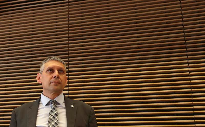 El exinspector Fuentes Gago, a un exministro de Chávez en una reunión en abril 2016: "Si Podemos no llega al Gobierno, mejor" El exinspector Fuentes Gago, a un exministro de Chávez en una reunión en abril 2016: "Si Podemos no llega al Gobierno, mejor"