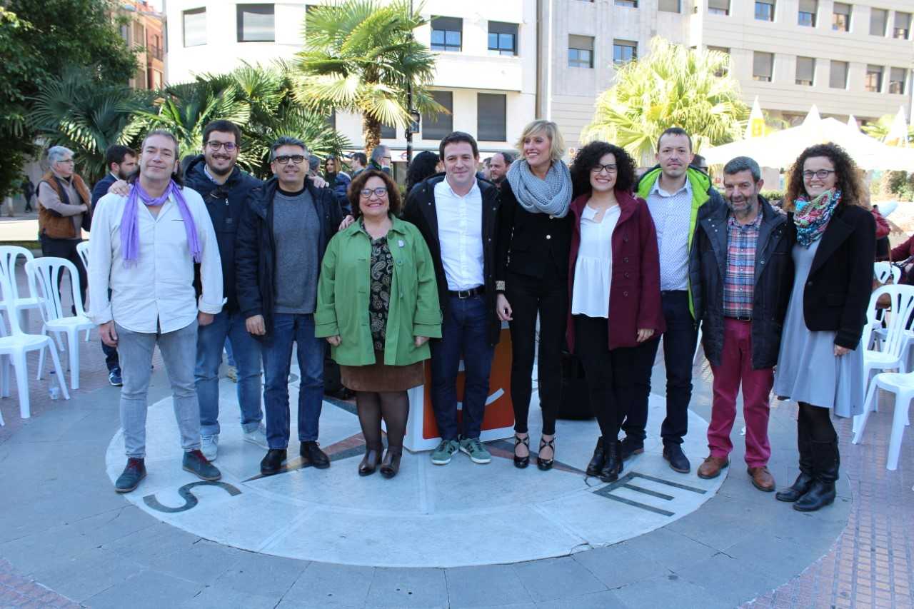 Toni Porcar, Vicent Grau i Lluïsa Pérez, cierran la lista municipal de Compromís per Castelló Toni Porcar, Vicent Grau i Lluïsa Pérez, cierran la lista municipal de Compromís per Castelló
