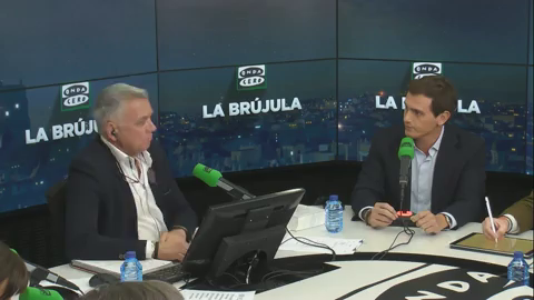 Albert Rivera, sobre una coalición con el PP: "Soy el único candidato en decir cuál es su Gobierno preferido" Albert Rivera, sobre una coalición con el PP: "Soy el único candidato en decir cuál es su Gobierno preferido"