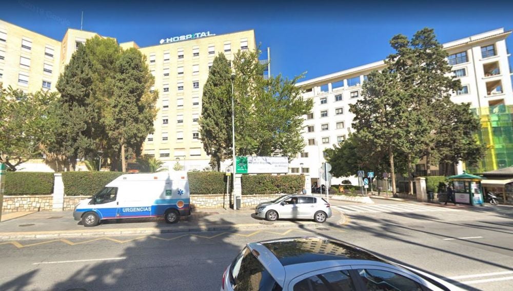 Fachada del Hospital Regional de Málaga