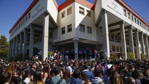 Apoyo a j&oacute;venes denunciantes 