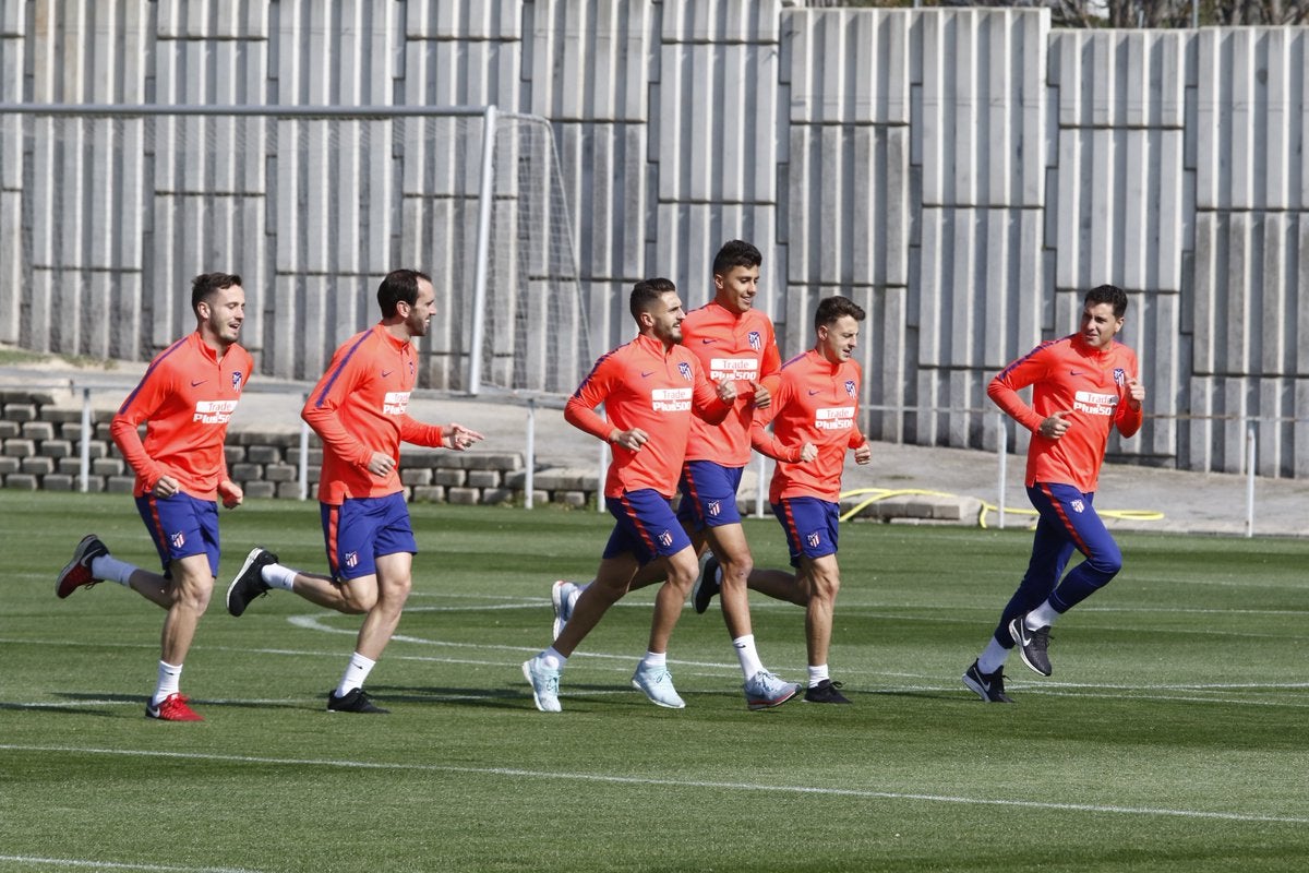 Morata y Diego Costa se entrenan con normalidad y apuntan al partido contra el Barcelona Morata y Diego Costa se entrenan con normalidad y apuntan al partido contra el Barcelona