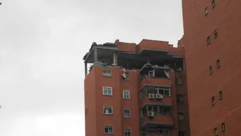 Así ha quedado el edificio donde se ha producido la explosión en Puente de Vallecas Así ha quedado el edificio donde se ha producido la explosión en Puente de Vallecas